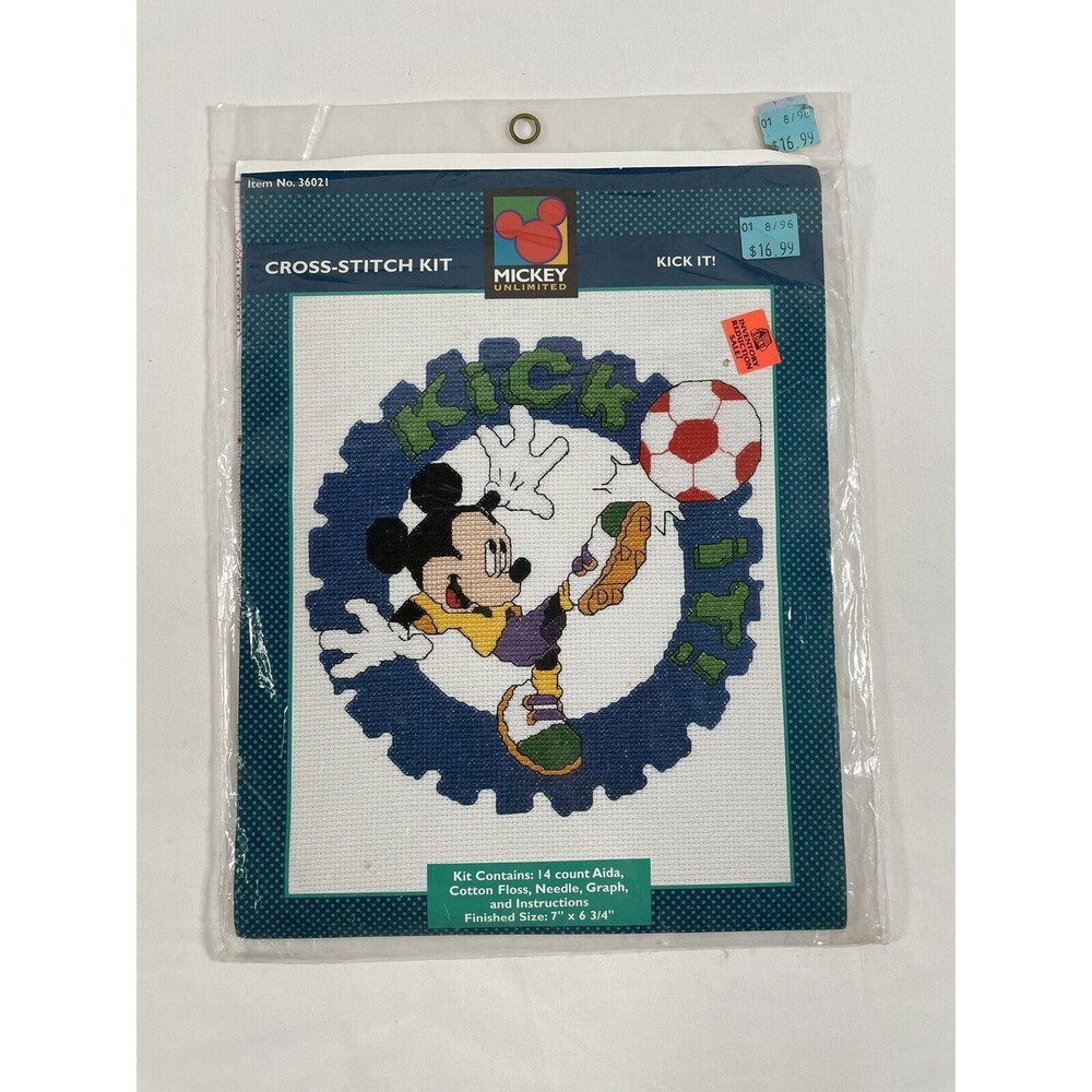 Mickey Unlimited Counted Cross Stitch Kit Mickey Mouse Soccer Ball 23S3